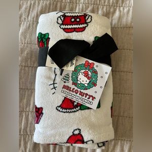 Hello Kitty hand towels